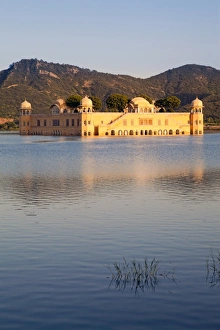 Lake Palace Prints: The Jai Mahal (Lake Palace), Jaipur, Rajasthan, India, Asia