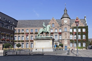 One Object Prints: Jan Wellem statue, town hall, Marktplatz