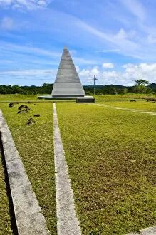 Images Dated 16th September 2005: Japanese war memorial Koror, Republic of Palau, Pacific