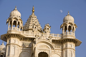 Images Dated 20th November 2007: Jaswant Thada, Jodhpur, Rajasthan, India, Asia