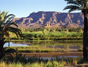 Draa Valley Prints: Jebel Sahro, Oued Draa (Draa Valle), Morocco, North Africa, Africa