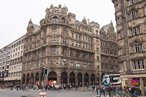 Street Scenes Prints: Jenners department store, Princes Street, Edinburgh, Scotland, United Kingdom, Europe