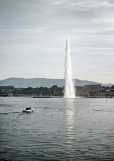 Images Dated 7th September 2009: Jet d Eau, Lake Geneva, Geneva, Switzerland, Europe