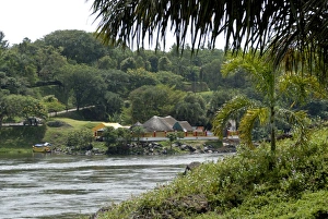 Images Dated 29th November 2007: Jinja, the source of the Nile, Uganda, East Africa, Africa