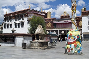 Jokhang Temple, the most revered religious structure in Tibet, Lhasa, Tibet, China, Asia