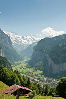 Switzerland Collection: Jungfrau massif above Lauterbrunnen, Jungfrau Region, Switzerland, Europe