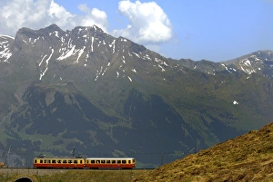 Jungfrau Prints: Jungfrau railway train