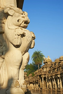 Kailasanatha temple dating from the 8th century, Kanchipuram, Tamil Nadu, India, Asia