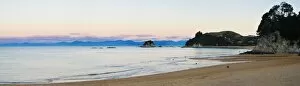 Images Dated 18th April 2011: Kaiteriteri Beach at Sunset, Tasman Region, South Island, New Zealand, Pacific