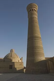 Images Dated 9th August 2009: Kalyan Mosque with minaret, UNESCO World Heritage Site, Bukhara, Uzbekistan, Central Asia