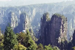 Images Dated 3rd November 2008: Karst limestone rock formations at Zhangjiajie Forest Park, Wulingyuan Scenic Area