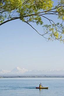 Fitness Prints: Kayaking on Lake Benmore with Aoraki (Mount Cook)