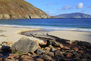 Irish Gallery: Keem Beach on Achill Island, County Mayo, Connaught (Connacht), Republic of Ireland, Europe
