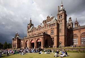 Images Dated 14th June 2009: Kelvingrove Art Gallery and Museum, Glasgow, Scotland, United Kingdom, Europe