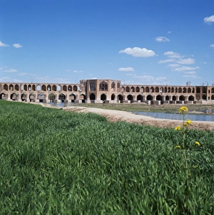 Khadju Bridge