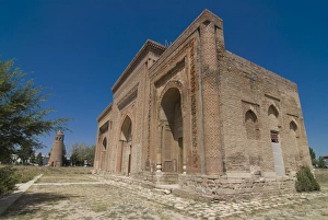 Images Dated 28th August 2009: The Kharkanid mausoleums of Ozgon, Kyrgyzstan, Central Asia