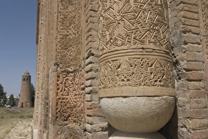 Images Dated 28th August 2009: Kharkhanid buildings, Ozgon, Kyrgyzstan, Central Asia