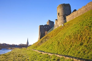 Traditionally Welsh Prints: Kidwelly Castle, Carmarthenshire, Wales, United Kingdom, Europe