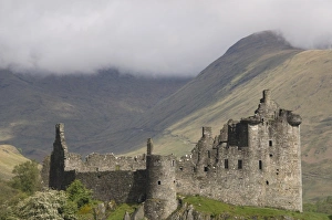 Kilchurn castle, near Loch Awe, Highlands, Scotland, United Kingdom, Europe