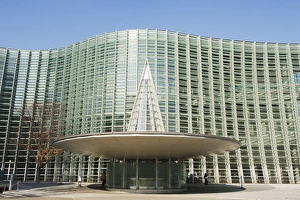 Images Dated 17th December 2009: Kisho Kurokawa (2007), National Art Centre (NACT), Roppongi, Tokyo, Japan, Asia