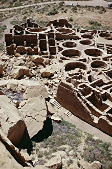 Pueblos Prints: Kivas and rooms
