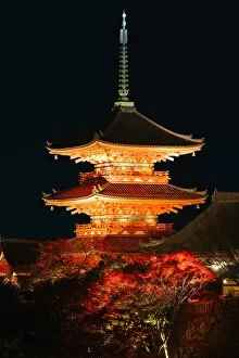 Kiyomizu-Dera Temple, first built in 798, UNESCO World Heritage Site, Kyoto, Kansai Region, Honshu, Japan, Asia