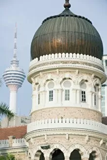 Images Dated 4th September 2009: KL Tower and Sultan Abdul Samad Building, Merdeka Square, Kuala Lumpur