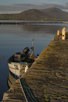 Rope Prints: Knightstown Harbour, County Kerry, Munster, Republic of Ireland, Europe