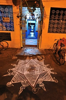 Entrances Prints: Kollam or rangoli in front of the house, Srirangam, Tamil Nadu, India, Asia