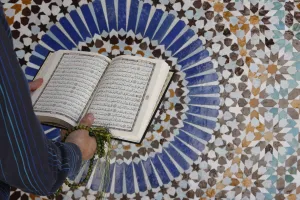 Images Dated 11th June 2008: Koran reading, Paris, France, Europe