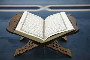 Images Dated 1st May 2008: Koran on stand, Dubai, United Arab Emirates, Middle East