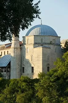 Images Dated 9th August 2010: Koshi Mehmed Pasha Mosque, Mostar, municipality of Mostar, Bosnia and Herzegovina, Europe