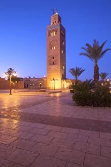 Images Dated 31st December 2011: Koutoubia Mosque, UNESCO World Heritage Site, Marrakech, Morocco, North Africa, Africa