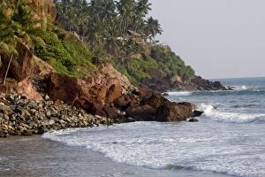 Images Dated 5th March 2008: Kovalam Beach, Trivandrum, Kerala, India, Asia