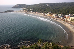 Images Dated 19th January 2008: Kovalam Beach, Trivandrum, Kerala, India, Asia