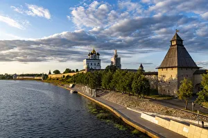 Citadel Prints: The Kremlin and the Trinity Cathedral in Pskov, UNESCO World Heritage Site, Pskov, Russia