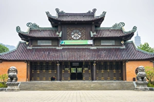 Vietnamese Prints: Kuan-Yin Hall at Bai Dinh Temple (Chua Bai Dinh), Gia Vien District, Ninh Binh Province