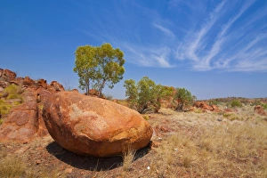 Images Dated 30th September 2008: Kundjarra (the Pebbles) granite boulders, Northern Territory, Australia, Pacific