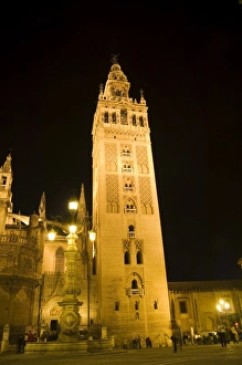 La Giralda and Seville Cathedral at night