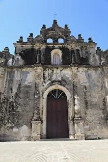 Images Dated 3rd November 2009: La Merced church, Granada, Nicaragua, Central America