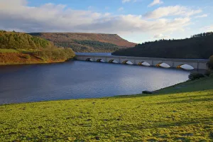 Derbyshire Prints: Ladybower Reservoir, Derwent Valley