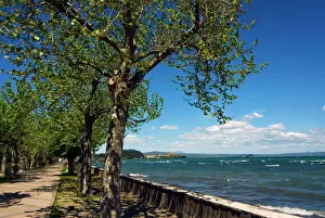 Foot Path Prints: Lake of Bolsena, Marta, Viterbo, Lazio, Italy, Europe