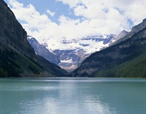 Lake Louise, Banff National Park, UNESCO World Heritage Site, Alberta, Canada