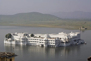 Udaipur Prints: Lake Palace and Lake Pichola, Udaipur, Rajasthan, India, Asia