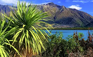 Wakatipu Prints: Lake Wakatipu in autumn, near Queenstown, South island, New Zealand
