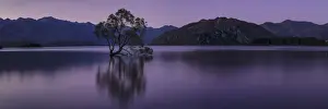 Lake Wanaka, Blue Hour, Mount-Aspiring National Park, UNESCO World Heritage Site, Otago