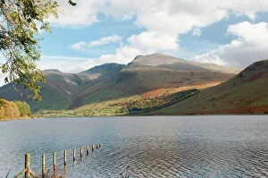 Cumbria Gallery: Lake Wastwater with Scafell Pike 3210ft, and Scafell 3161ft, Wasdale Valley