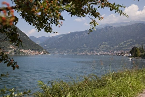 Lake Iseo Prints: Lakeside near Sulzano, Lake Iseo, Lombardy, Italian Lakes, Italy, Europe
