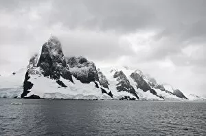 Lamare Passage, Antarctic Peninsula, Antarctica, Polar Regions