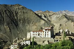 Images Dated 2nd August 2008: Lamayuru gompa (monastery)